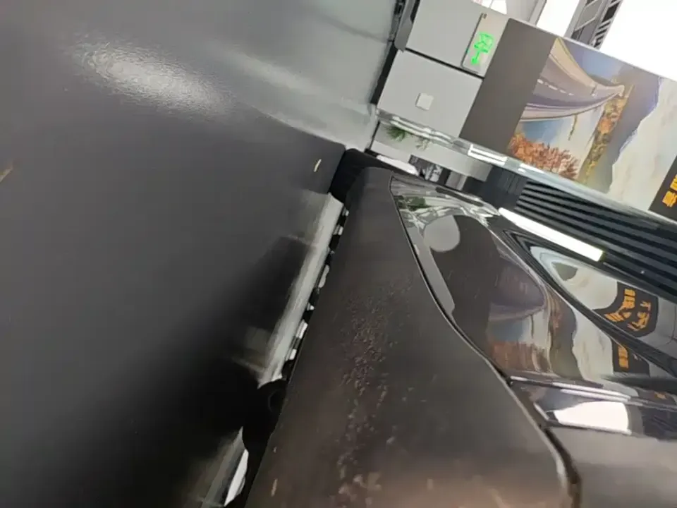 Tesla Model Y L