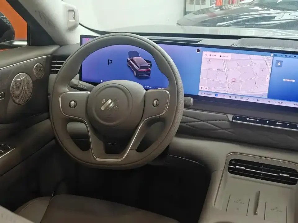 IM Motors IM LS9