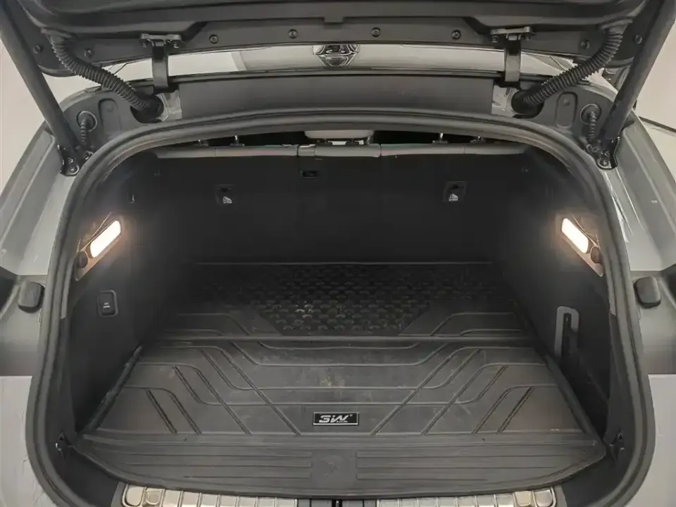 Nio ET5T