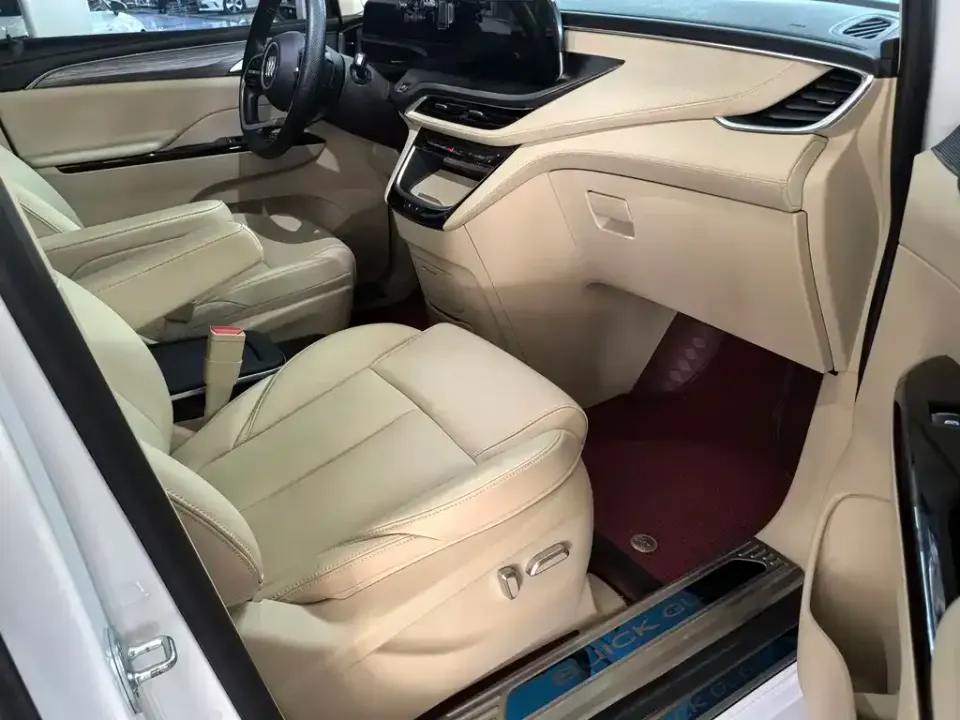 Buick GL8 Hybrid