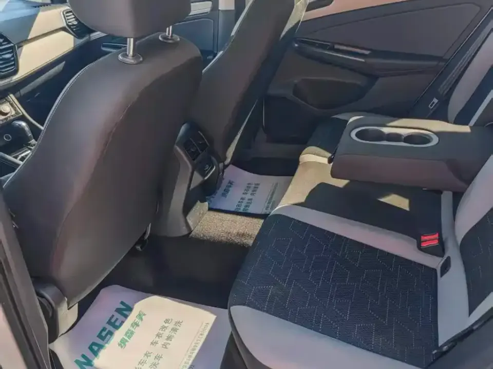 Jetta VS7