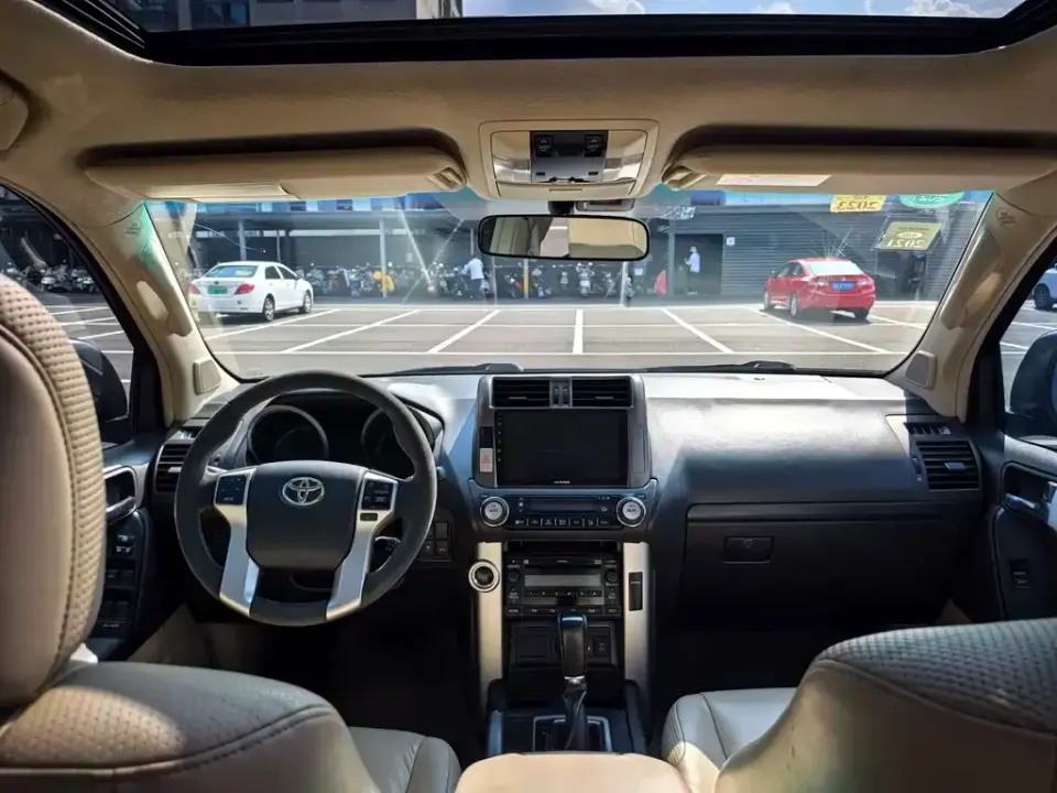 Toyota Prado