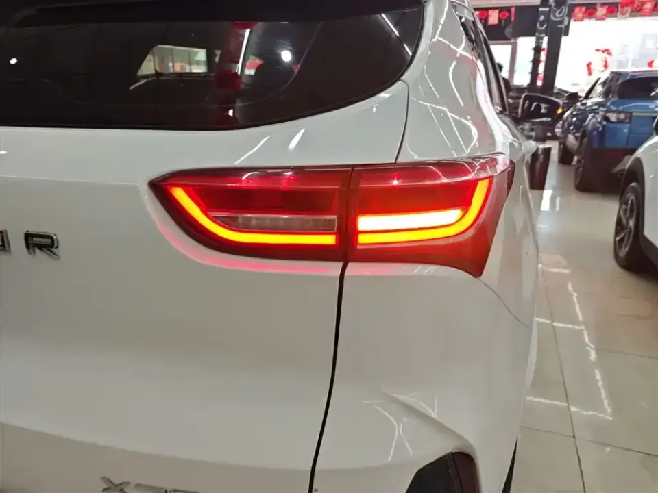 Jetour X70