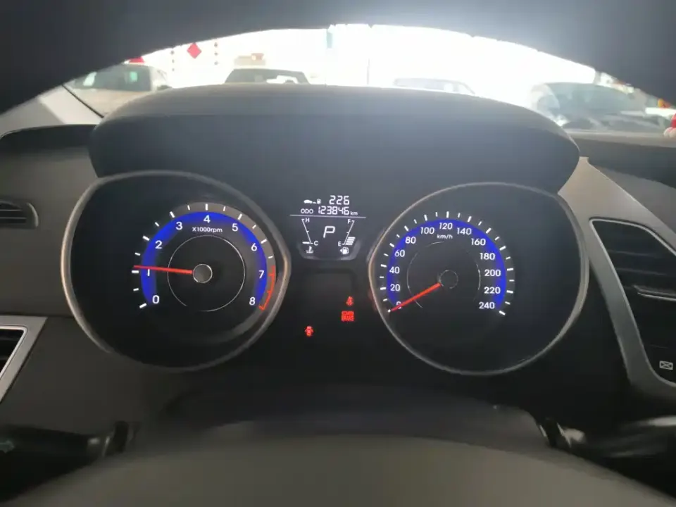 Hyundai Elantra Langdong