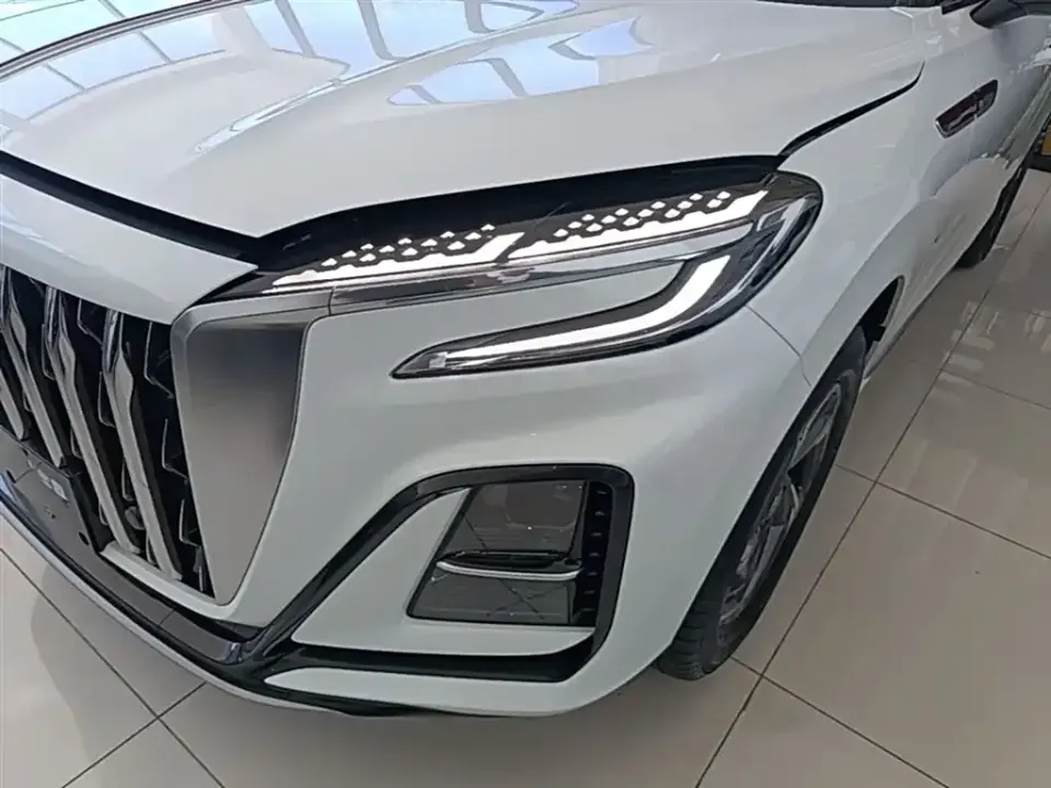 Hongqi Hongqi HS3