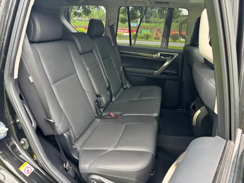 Lexus GX