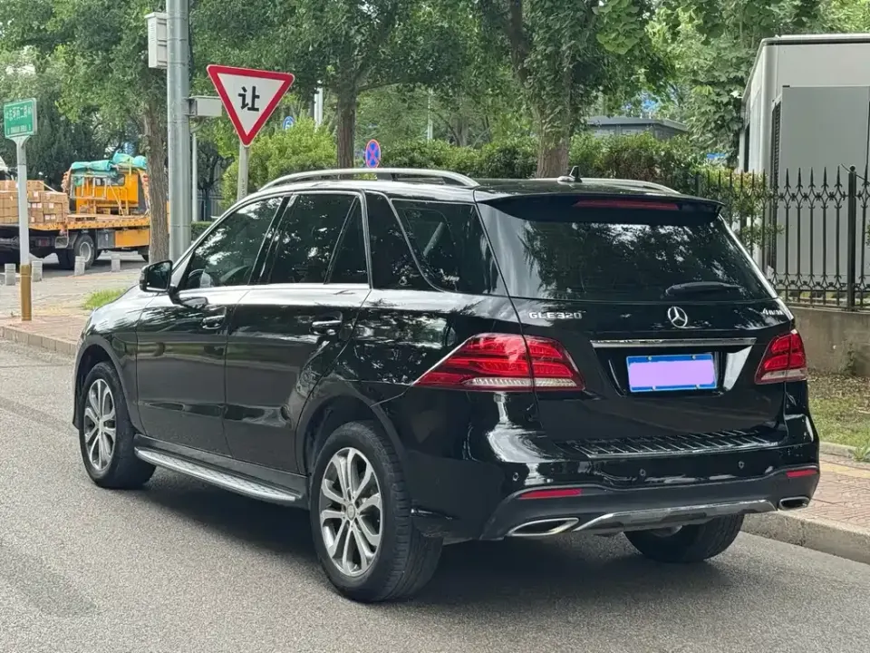 Mercedes-Benz GLE (Import)