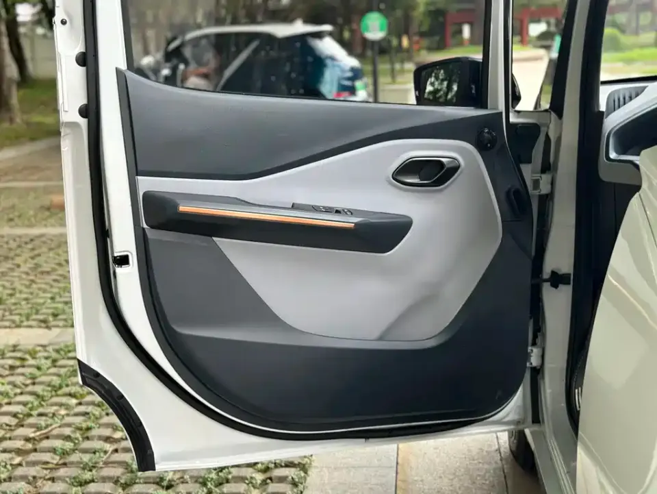 Wuling Nano EV