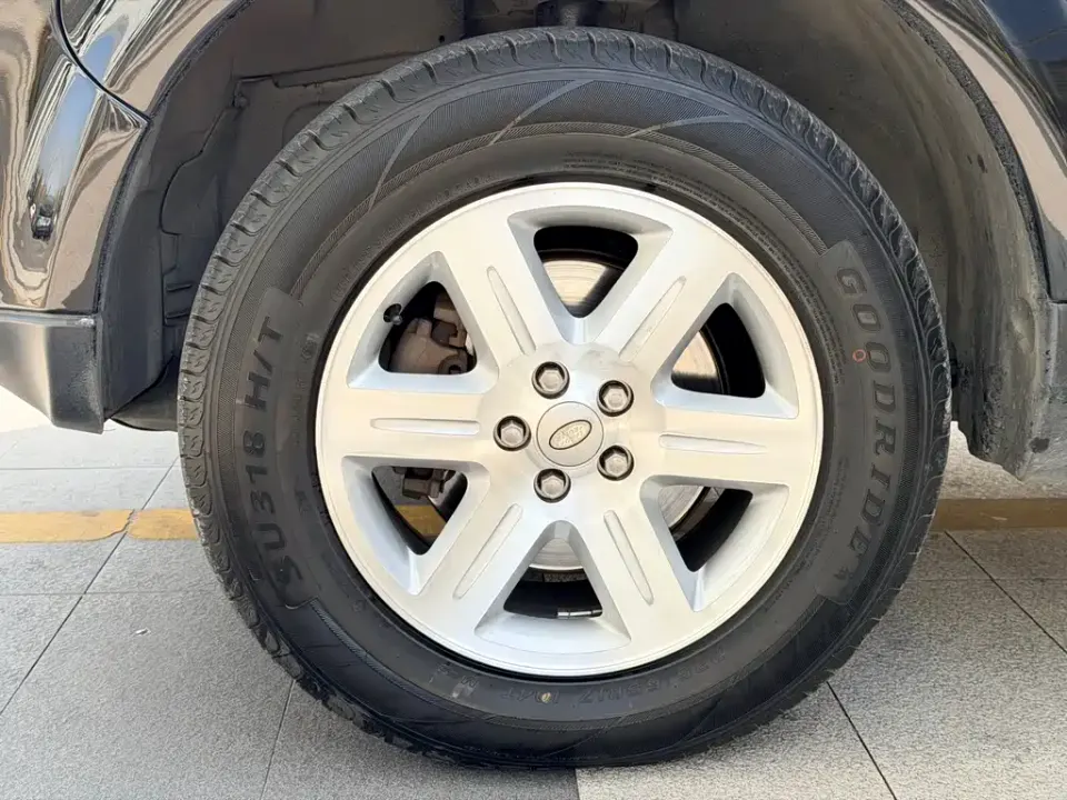 Land Rover Freelander 2