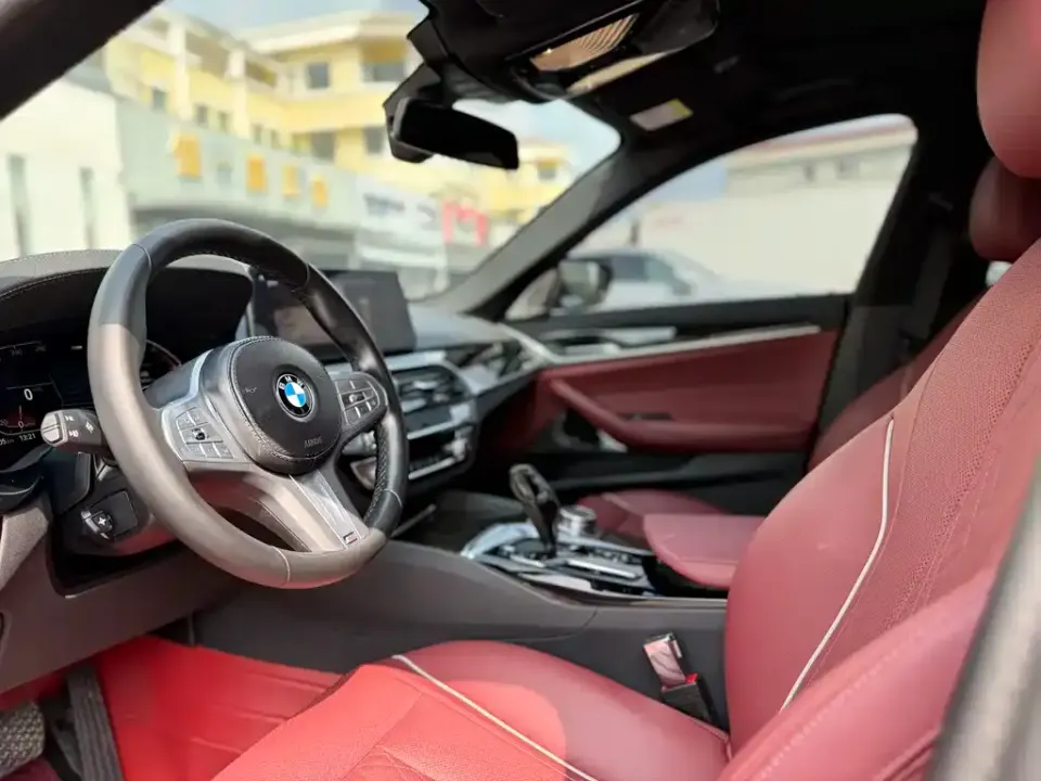 BMW 5-Series