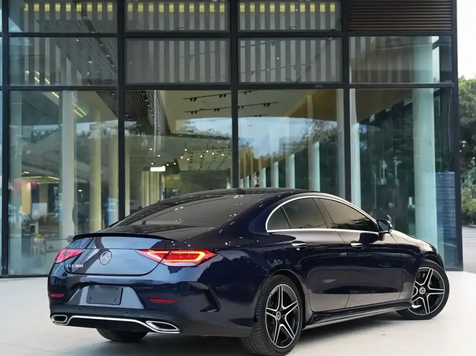 Mercedes-Benz CLS