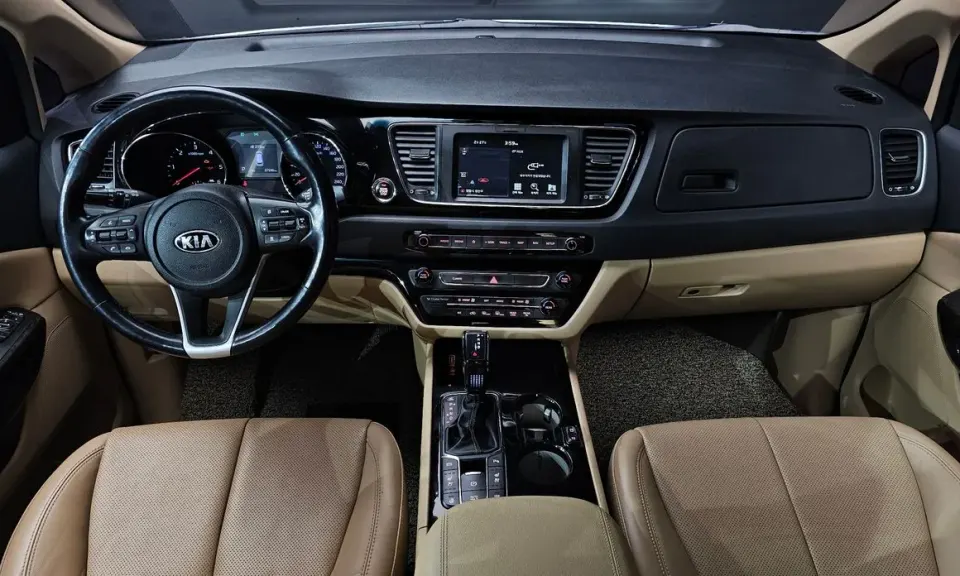 Kia Canival