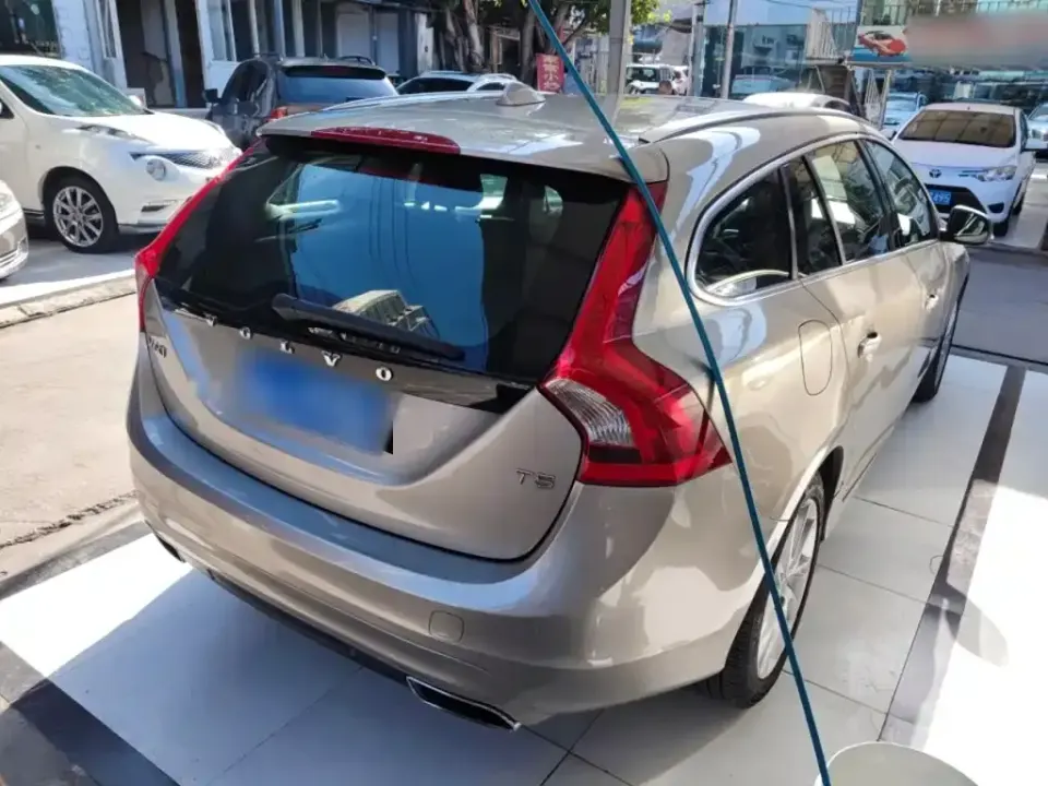 Volvo V60