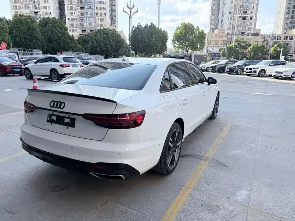 Audi A4L