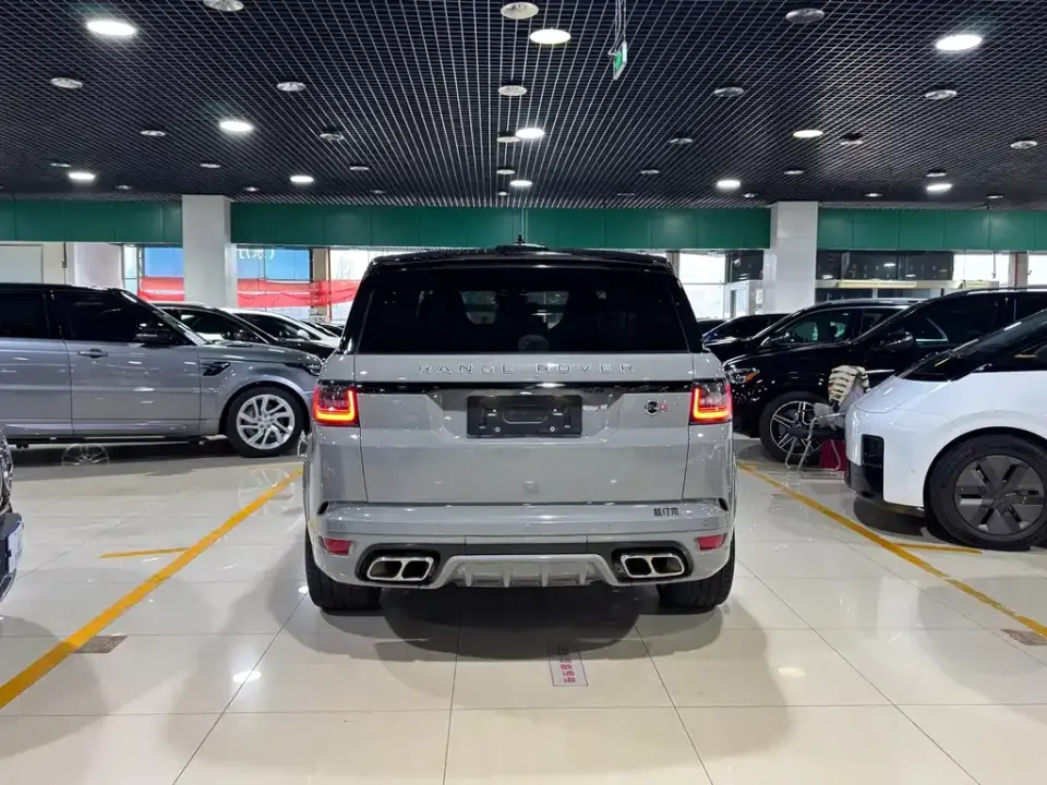 Land Rover Sport