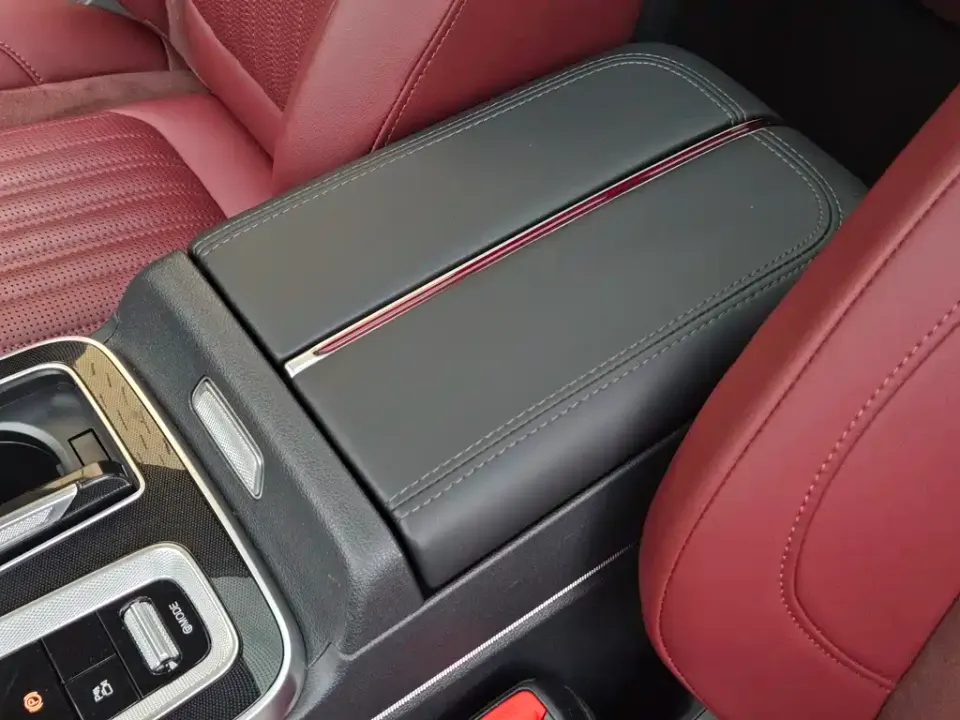 Hongqi Hongqi HS5