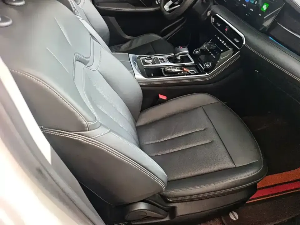 Jetour X90