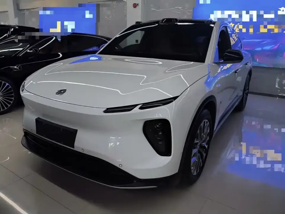 Nio EC6
