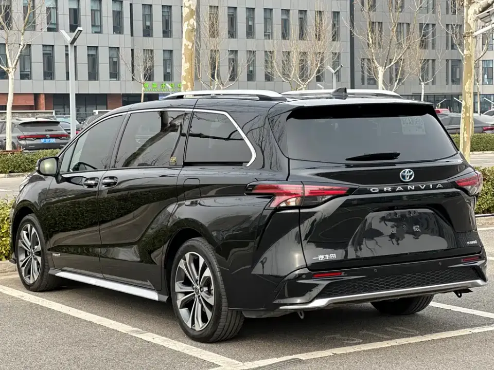 Toyota Granvia