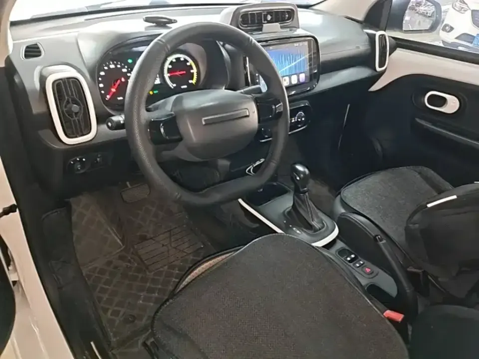 Roewe Clever