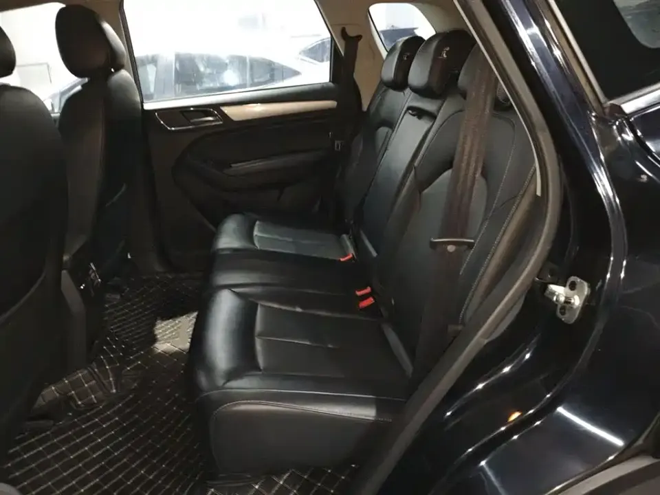 Roewe RX5