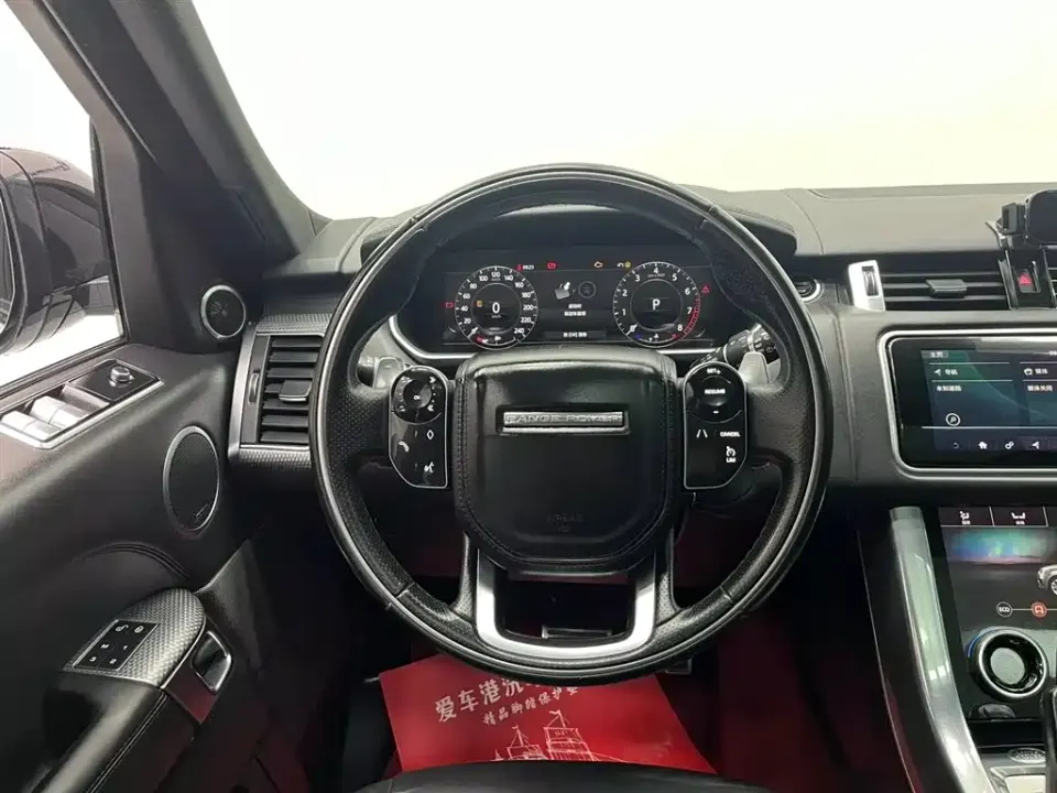 Land Rover Sport