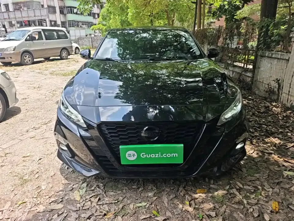 Nissan Teana