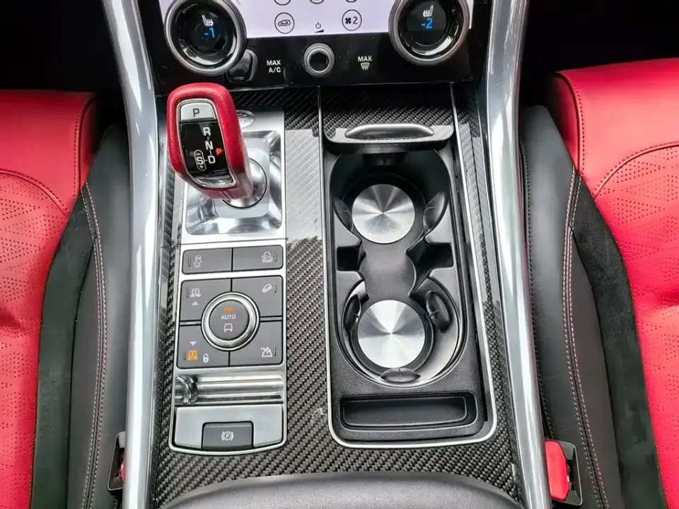 Land Rover Sport