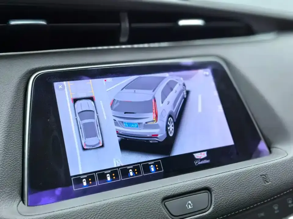 Cadillac XT4