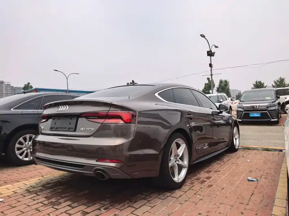 Audi A5 (Import)