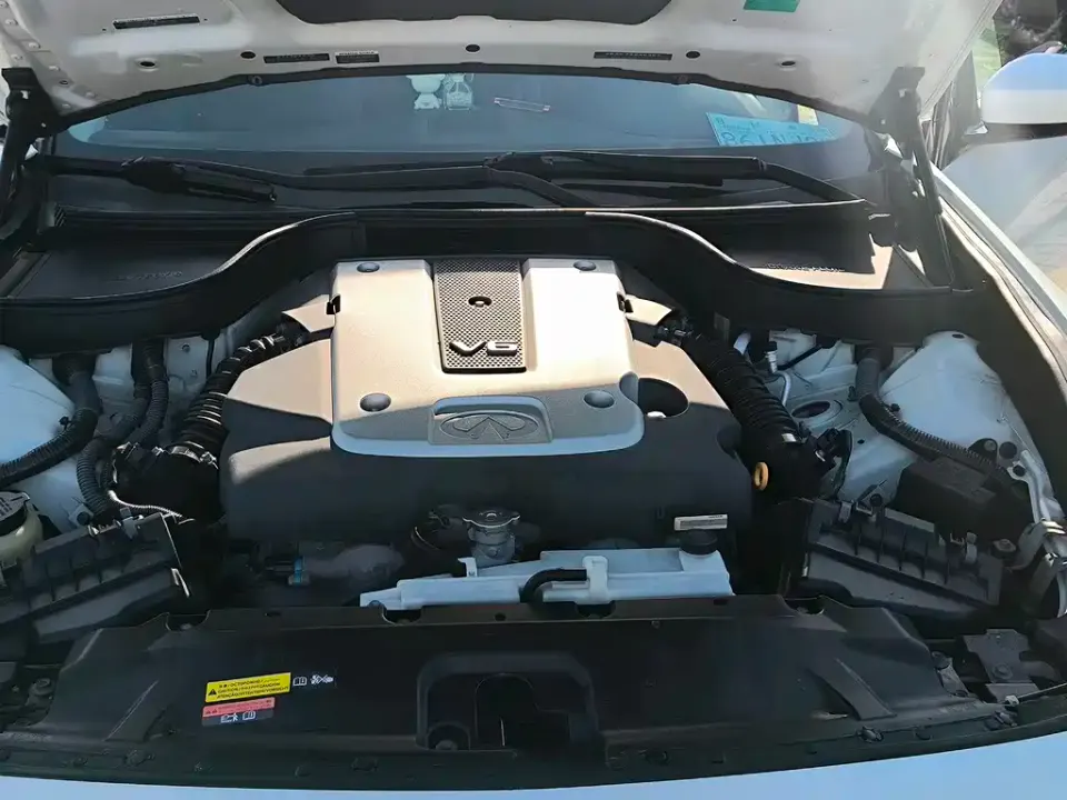 Infiniti G