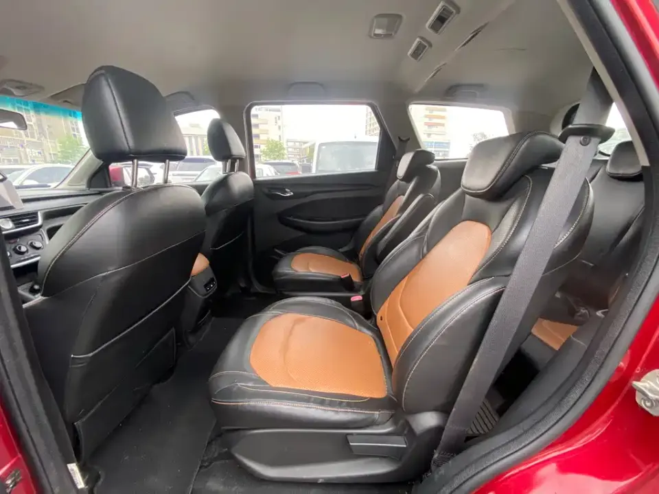 Wuling Hongguang S3