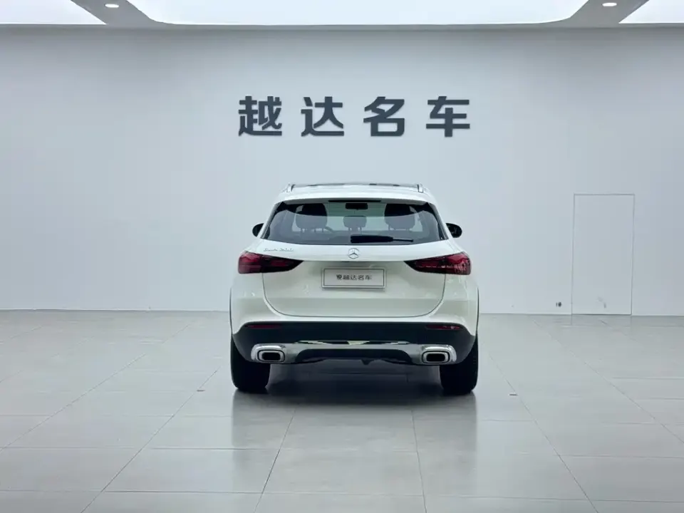 Mercedes-Benz GLA