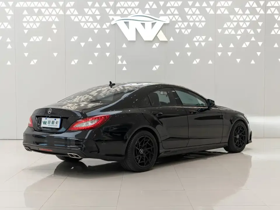 Mercedes-Benz CLS