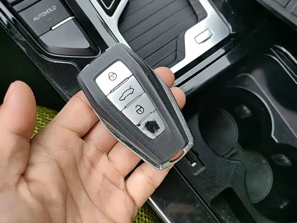 Geely Emgrand GS