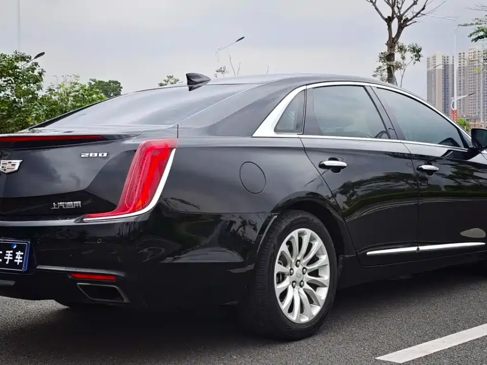 Cadillac XTS