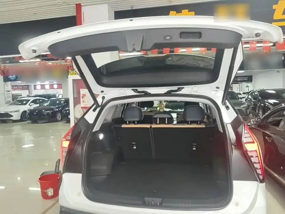 Geely Boyue L