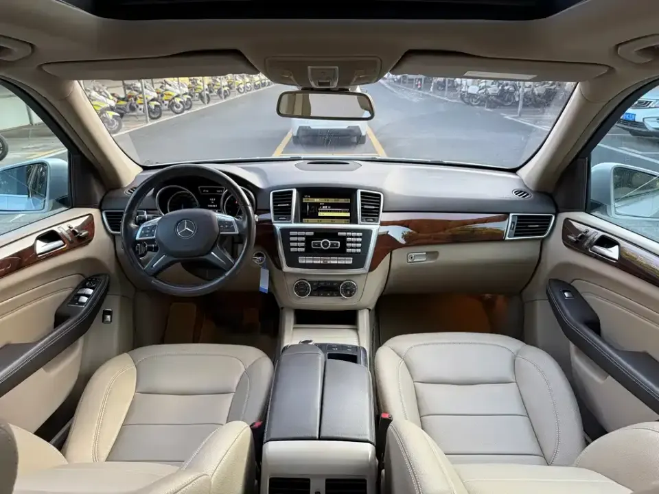 Mercedes-Benz M-Class