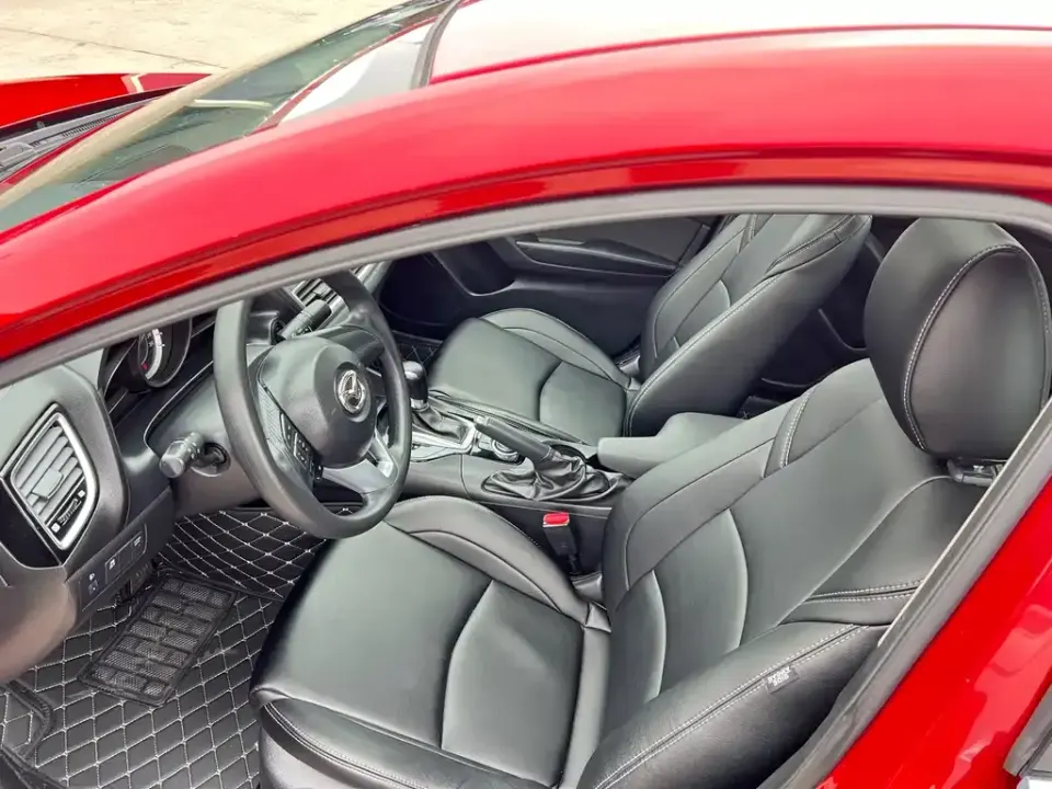 Mazda 3 Axela