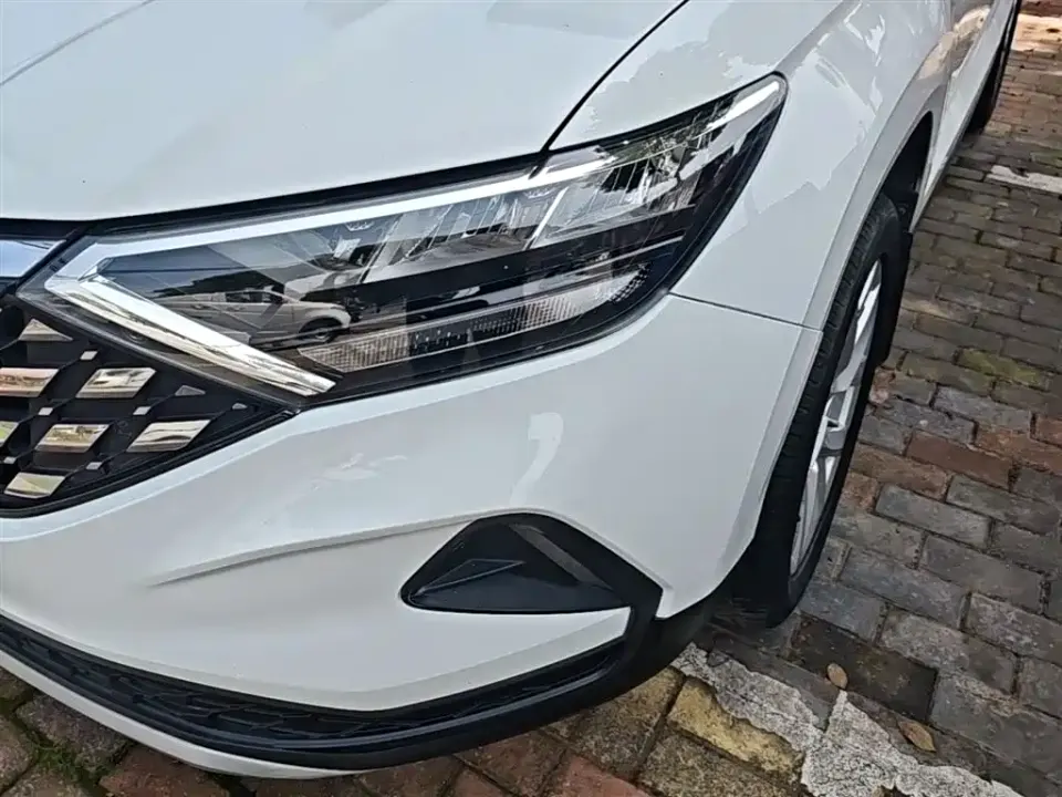 Jetta VS5