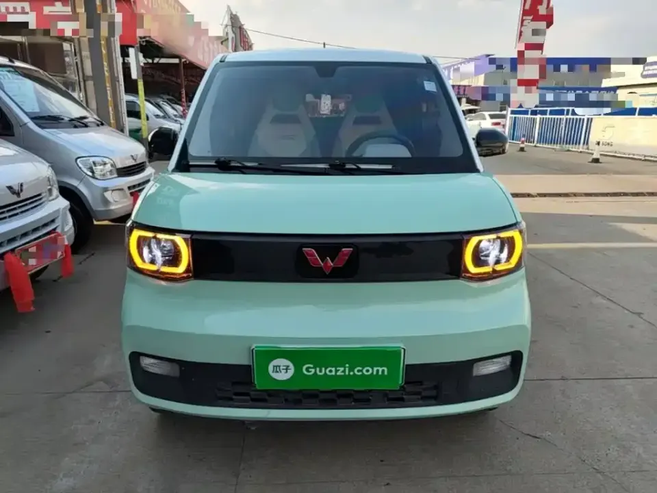 Wuling MINIEV