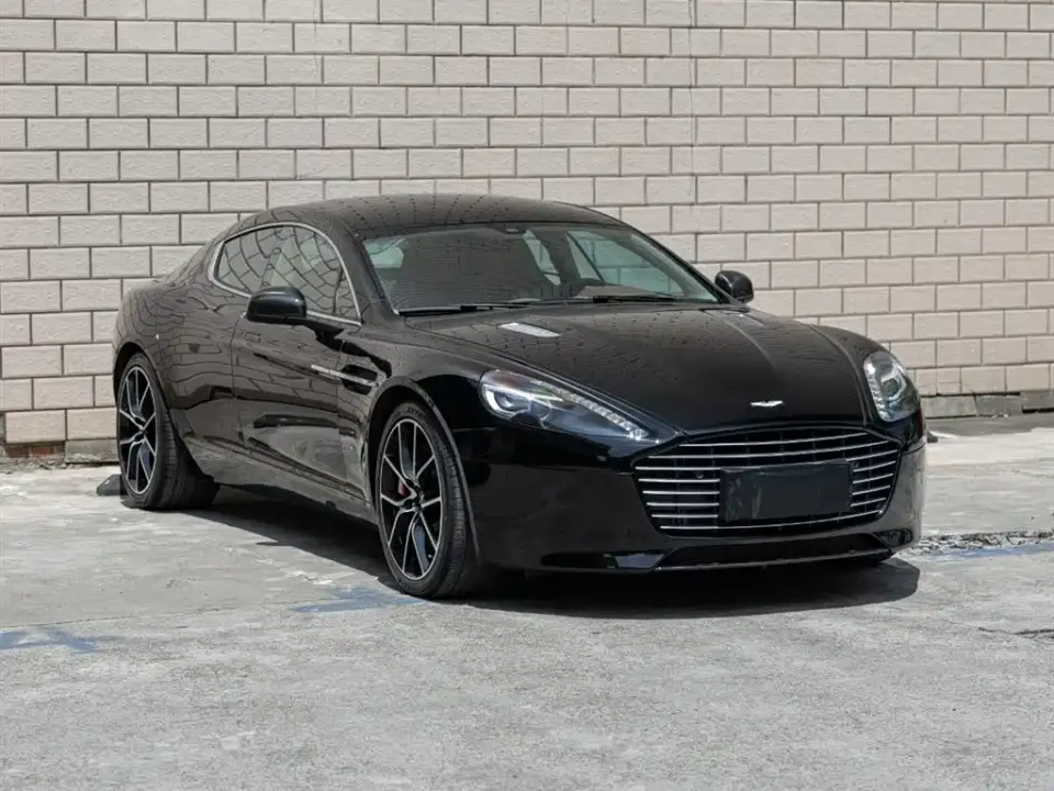 Aston Martin Rapide