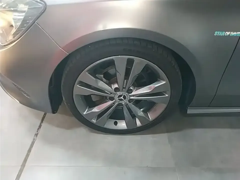 Mercedes-Benz CLA (Import)