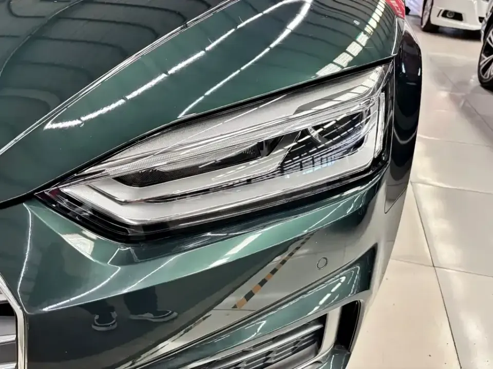 Audi A5 (Import)
