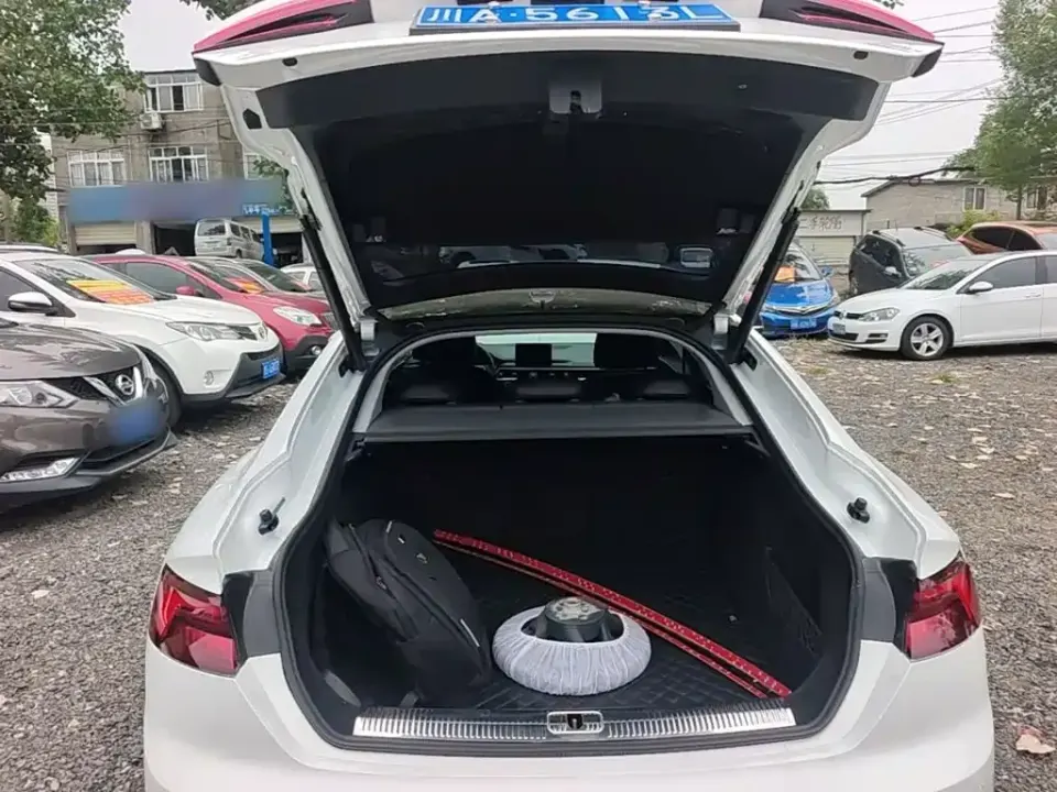 Audi A5 (Import)
