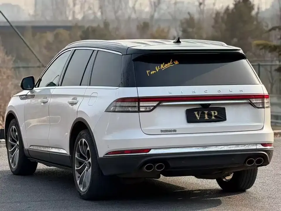Lincoln Aviator