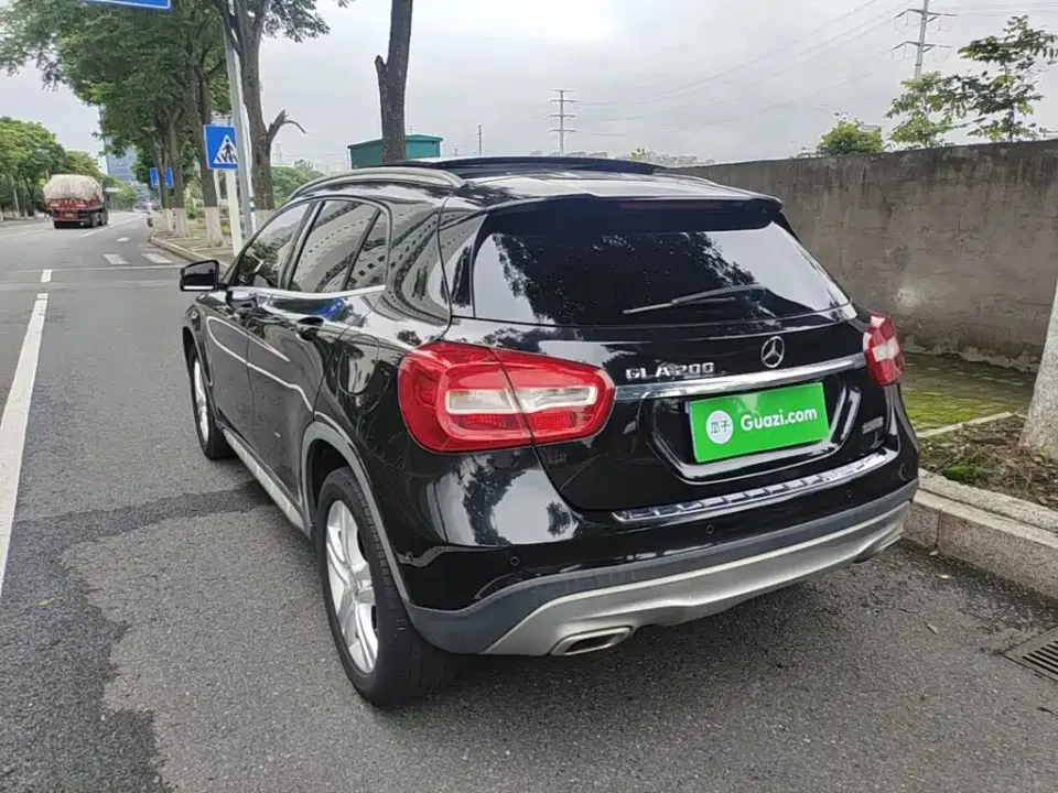 Mercedes-Benz GLA