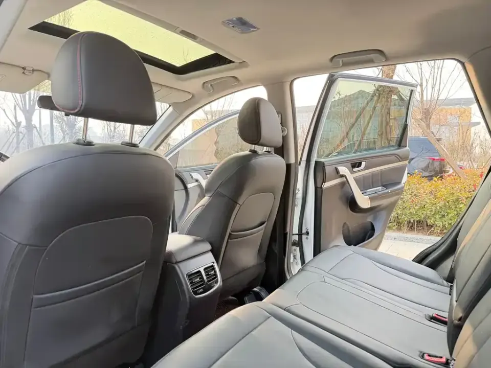 Haval M6