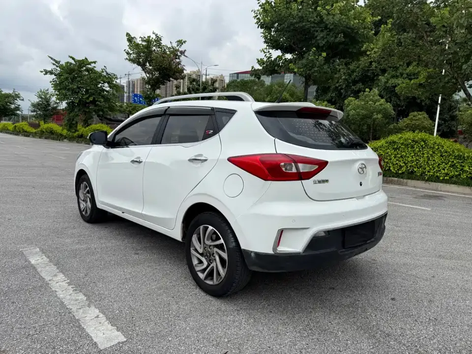 JAC Refine S2