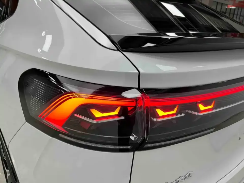 Volkswagen X